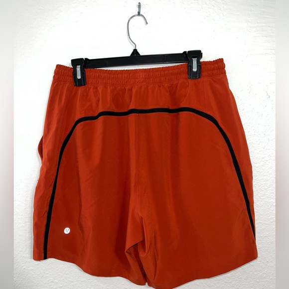 Lulu Lemon Pace Breaker Linerless Short 7” - Picture 1 of 4